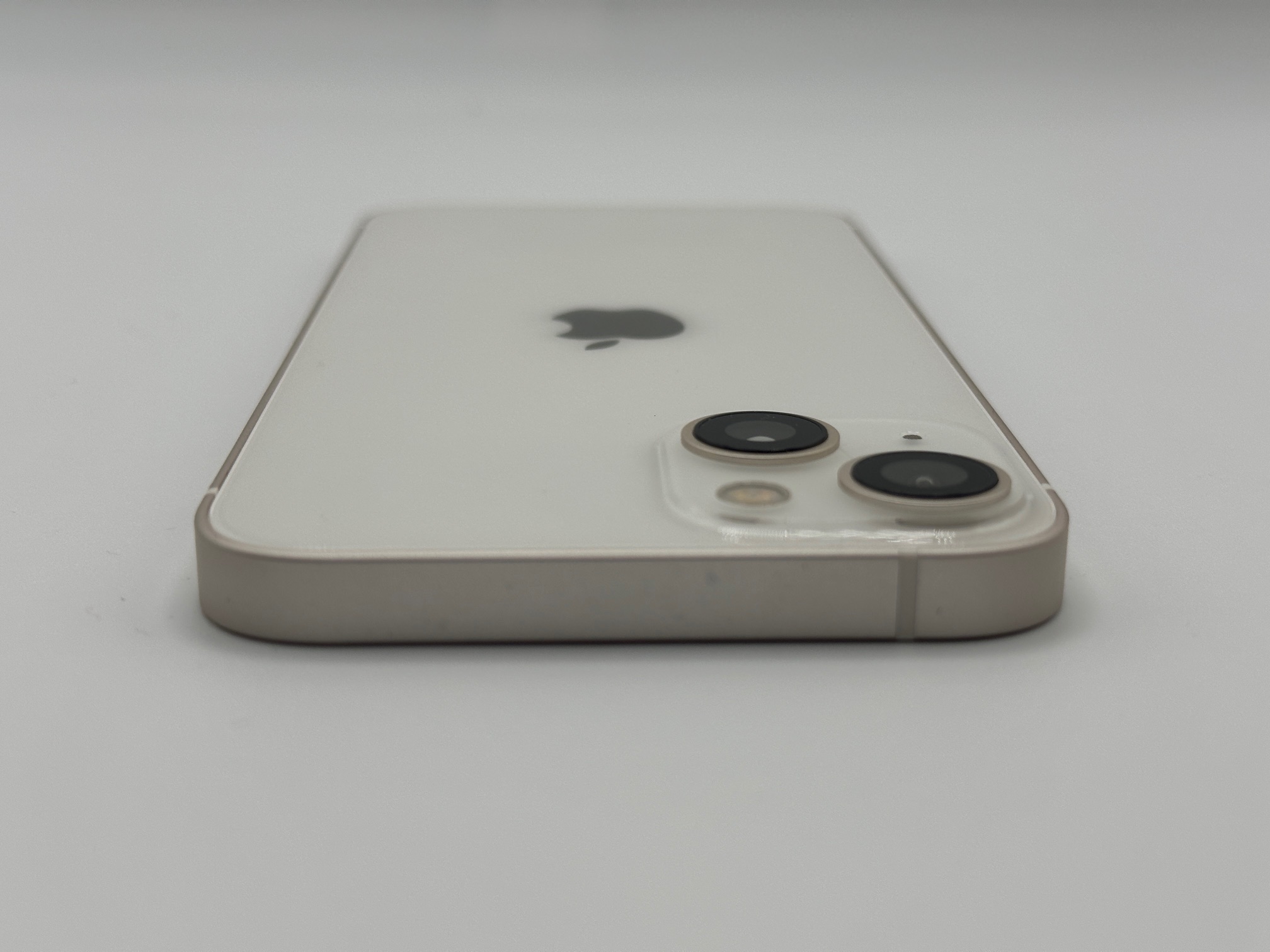 iPhone 13 - Imagen 4