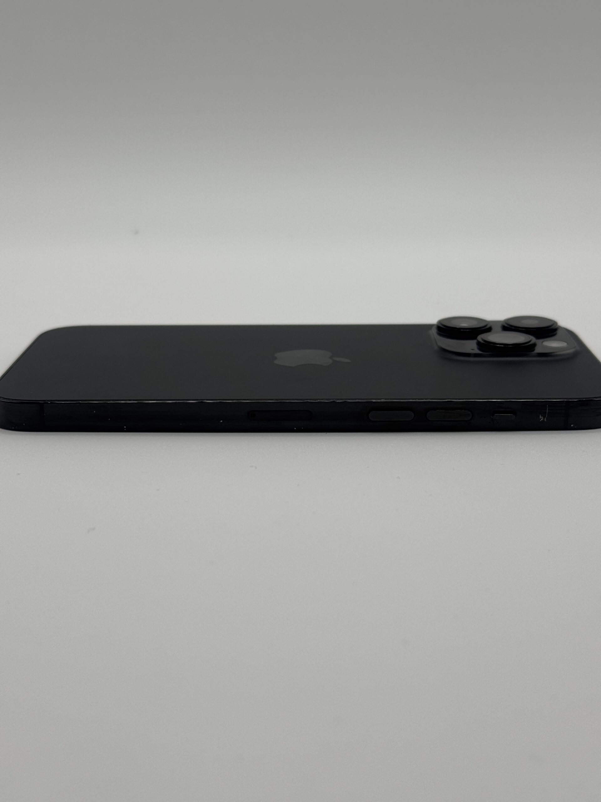 iPhone 14 Pro Max - Imagen 4
